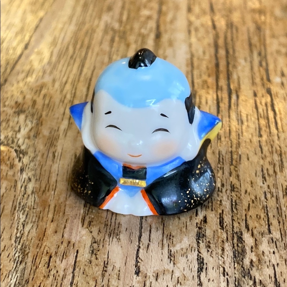 Japanese Miniature Ceramic Good Luck Figurines-Fukusuke, Maneki Neko, Otafuku - Picture 2 of 15